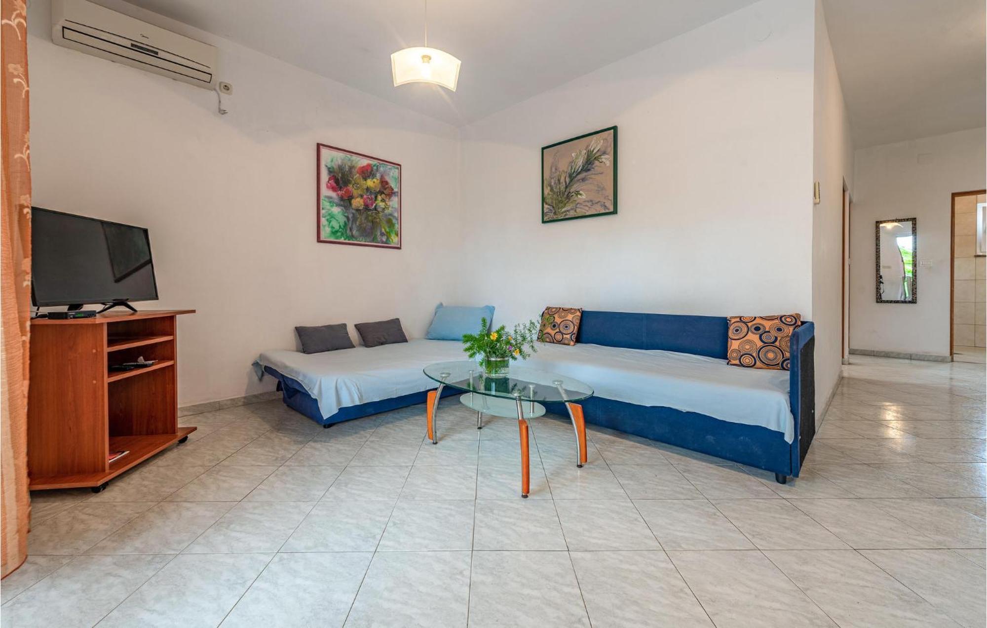 Lovely Apartment In Vir With Kitchen Екстер'єр фото